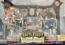 Harry Potter Hogwarts School Deluxe Electronic Playset/New In Box/Mattel/2001 picture