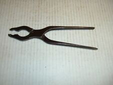 Vintage H&H  Pliers Tool 7 3/4