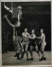 1935 Press Photo Pittsburgh Versus Fordham University Basketball Game picture