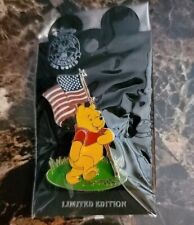 Disney Winnie the Pooh Holding American Flag Slider LE 2000 pin picture