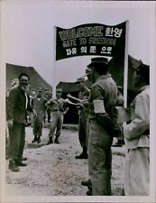 GA40 1953 Original Photo FREEDOM GATE AWAITS YOU Munsan Korean War Soldiers picture