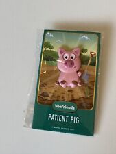VeeFriends Patient Pig Limited Release Pin Pal Scenic Set picture