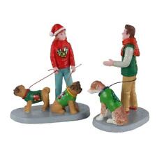 Lemax Christmas 2021 FESTIVE FRIENDS #12019 NRFB Vail Village ugly sweaters * picture