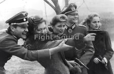 WW2 Picture Photo wehrmacht Solgier teaching Girls Shot Pistol Walther P38  3853 picture