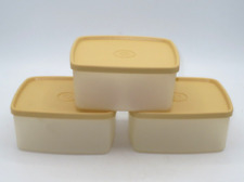 VINTAGE TUPPERWARE SNACK CONTAINERS W/BEIGE LIDS - SET OF 3 (5