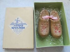 Vintage SOAPY DUTCH SHOES Molded Soaps by KERK GUILD from 1940s-50s - Unused/Box picture
