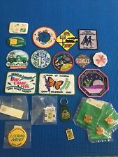 Girl Scouts Lot 10 Patch Mini Mirror 3 Button Magnet 2 Key Rings 3 Tie Tac Pins picture