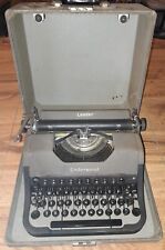 Vintage 1949 Underwood Leader Portable Typewriter with Case, still works picture