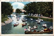 c1915 Detroit, Belle Isle, Grand Canal, rowboats, lovely scenery, antique picture