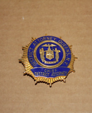 Vintage Obsolete Chief District Attorney Queens New York Badge RARE picture