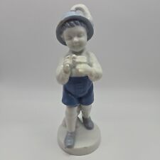 Gerold Porzellan Bavaria Vintage Porcelain Figurine 5622 “Boy With Hands Full” A picture