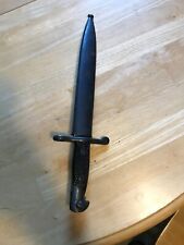 WW2 SPANISH COMBAT BAYONET AND SCABBARD MATCHING NUMBERS SPANISH model M41. picture