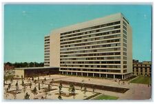 c1960 Indiana State Office Building Exterior View Indianapolis Indiana Postcard picture