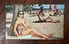 Vintage 50s Hawaii Postcard ‘Waikiki Beach Woman’ United Airlines Paradise picture