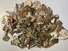 Used Vintage Mixed Keys 2lbs Lot 6 picture
