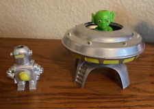 Vintage 1978 Wilton Spaceship UFO Alien Robot Set Cake Topper picture