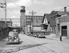 1936 Street Scene, Milwaukee, Wisconsin Vintage Old Photo 8.5