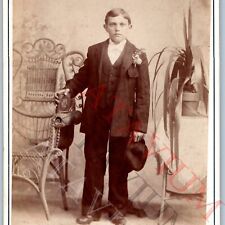 c1880s Chicago, IL Handsome Young Man Cabinet Card Real Photo Boy Hat Hille B15 picture