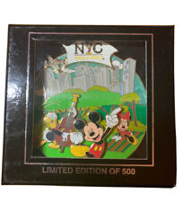 DISNEY NYC Pin Limited Edition /500 2006 Official Pin Trading World of Disney picture