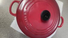Le Creuset Dutch Oven 3.5 Quart Red Flame Ombre Red #22 Excellent Condition picture
