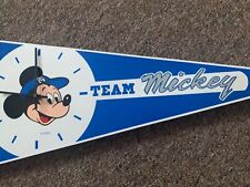 RARE, 1991 vintage Disney,  TEAM Mickey, pennant clock, baseball, collectors, picture