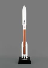 NASA Lockheed Martin Boeing ULA Delta V Rocket Desk Top Display 1/100 ES Model picture