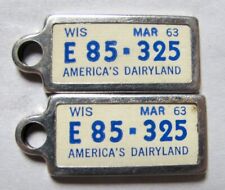 NOS Never Used Pair 1963 Wisconsin DAV Mini Keychain License Plate Tags picture