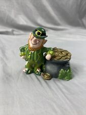 2003 Westland Giftware Mwah Magnetic Leprechaun and Pot of Gold Salt & Pepper picture