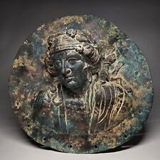 AN IMPORTANT ROMAN BRONZE ROUNDEL WITH A BUST OF DIONYSOS. picture