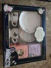 ALICE’S-ADVENTURES In Wonderland Tea Set For Two picture