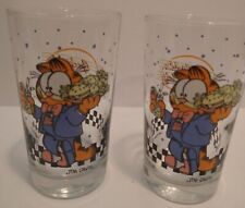 Garfield’s Cafe Jim Davis 1978 Drinking Glass Set Of 2,  Burger and Fries Dinner picture