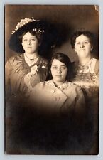 RPPC Three Women Posing One with Picture Hat AZO 1904-1918 ANTIQUE Postcard 1439 picture