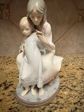 Lladro Figurine - 1527 Tenderness (retired) (H 9”, W 5”, D 6”) picture