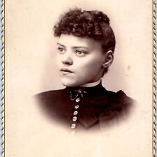 c1880s Hampton, IA Pretty Young Woman Cabinet Card Photo Forehead Line B11 picture