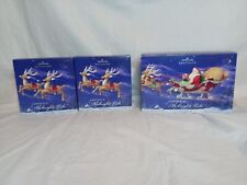2005 Hallmark Santa’s Midnight Ride Table Top Dash Away Sleigh & 4 Reindeer picture