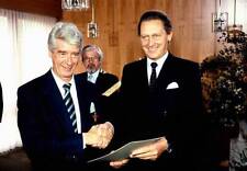 Rudi Carrell, Dr.Johann Tonjes-Cassens, Bundesverdienstkreuz - 1985 Old Photo picture