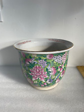Stunning vintage floral Chinoiserie Fish bowl Planter - 7.5