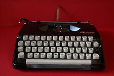 Vintage OLYMPIA SPLENDID 66  black typwriter w own case picture