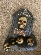 GEMMY Halloween Skeleton Tombstone Singing picture
