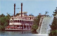 Early Disneyland Postcard MARK TWAIN STEAMBOAT C-3 NT: 0318A A-O Series 1956-66 picture