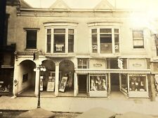 Z4 Photograph 1910-20's Street Scene Royal Theatre Mac's Clothes Knox Hats Shops picture
