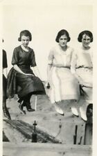 WOMEN FROM BEFORE Vintage FOUND PHOTOGRAPH Black And White SNAPSHOT 311 LA 85 E picture