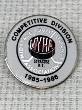 Vintage 1985 Syracuse NY Midstate Youth Hockey Pin (399) picture