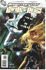 BIRDS OF PREY #4 2010 DC COMICS BAGGED AND BOARDED picture