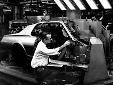 1967 MERCURY COUGAR ASSEMBLY LINE PHOTO  (179-f) picture