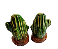 Neat Antique Cactus Salt & Pepper Shaker Country Dining Room Décor Table Kitchen picture