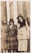 Vintage c1930s Photograph Three Ladies Posing Outside Building Hats Fashion picture