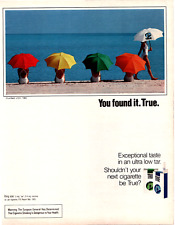 1983 True Cigarettes 5 Women At The  Beach Vintage Print Ad - Ephemera Full Page picture