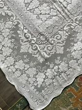 Vintage FLORAL Lace Tablecloth ~ QUAKER LACE STYLE ~ 66x104