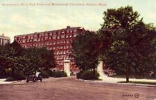 ENTRANCE TO BACK BAY FENS AND HEMENWAY CHAMBERS BOSTON, MA 1912 vintage auto picture